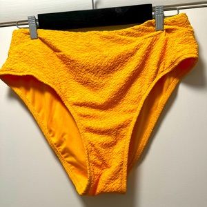 Xhileration Target XL swim bottoms